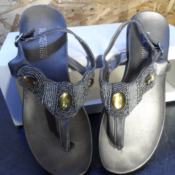 Kenneth Cole Reaction Glamathon Flat Sandals - Size 7 M - Picture 3 of 7